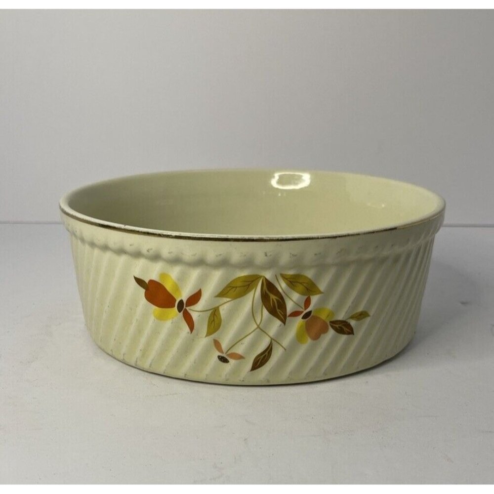 VINTAGE HALL SUPERIOR QUALITY Jewel Tea 7 3/4"  505 FRENCH BAKER / SOUFFLE